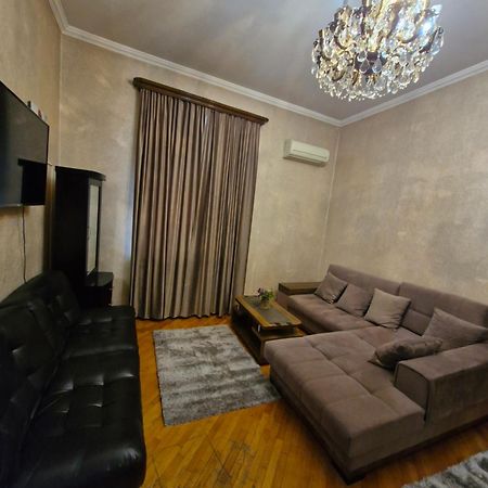 Barnaba Apartment Tbilisi Buitenkant foto