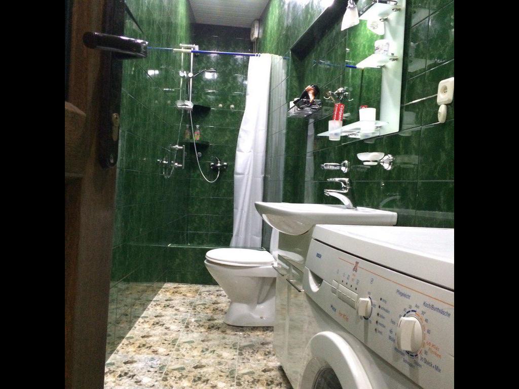Barnaba Apartment Tbilisi Buitenkant foto