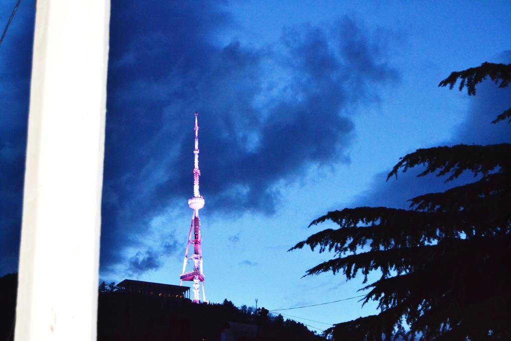 Barnaba Apartment Tbilisi Buitenkant foto