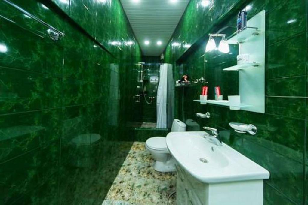 Barnaba Apartment Tbilisi Buitenkant foto