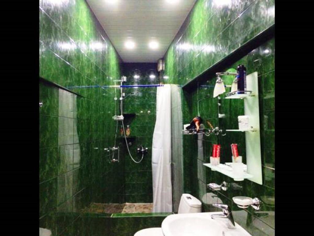 Barnaba Apartment Tbilisi Buitenkant foto