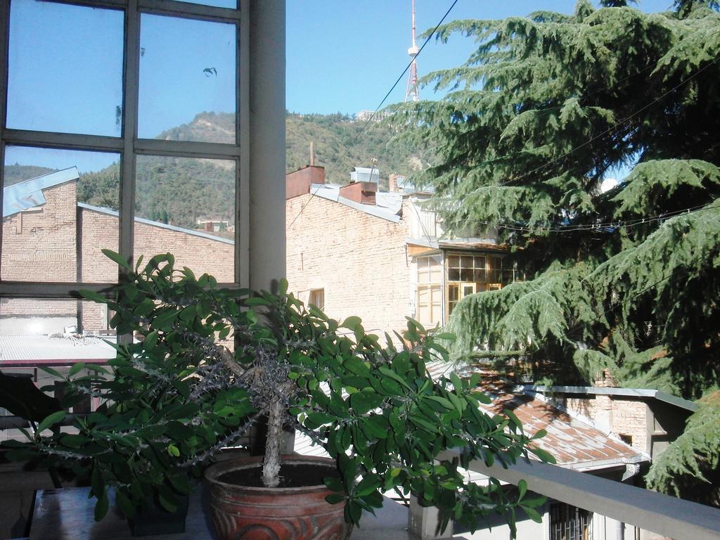 Barnaba Apartment Tbilisi Buitenkant foto