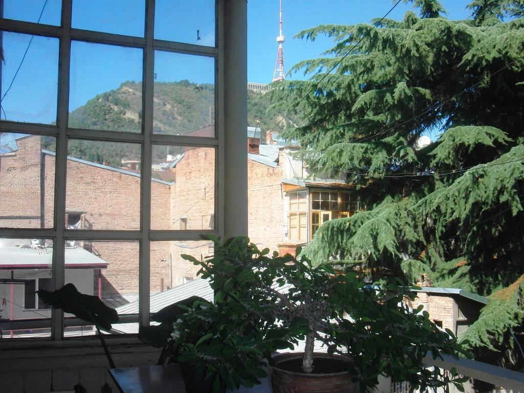 Barnaba Apartment Tbilisi Buitenkant foto